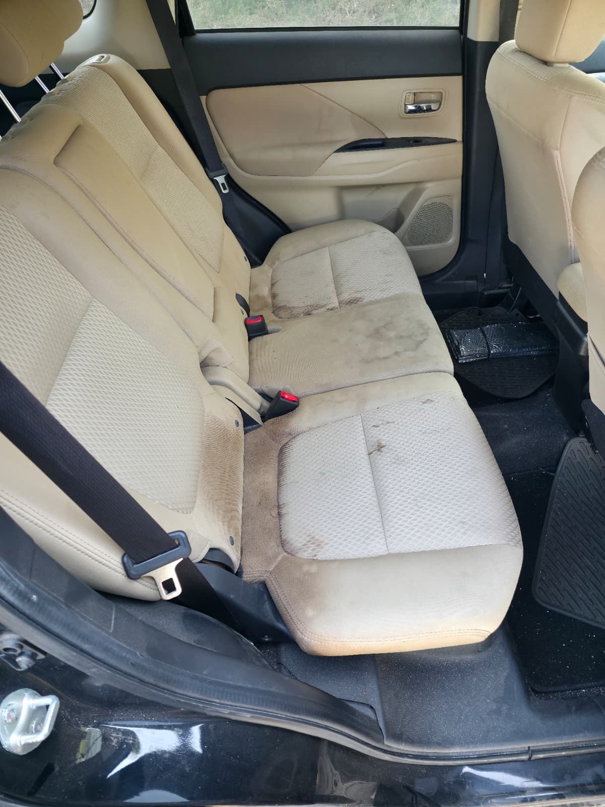 WhatsApp Image 2025-10-05 at 11.50.42 (2) WhatsApp Image 2025-10-05 at 11.50.42 (2)